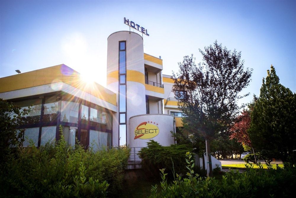 Hotel Select
