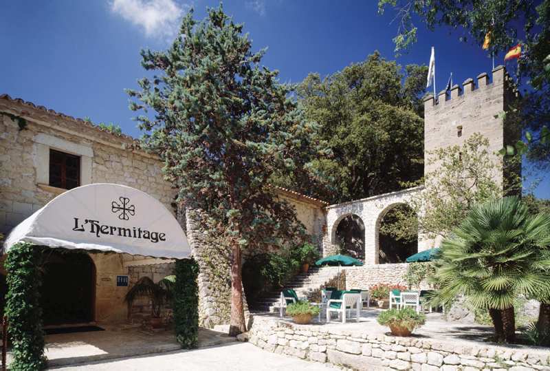 L'Hermitage Hotel & Spa