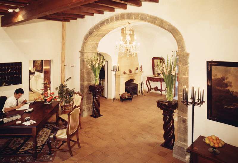 L'Hermitage Hotel & Spa