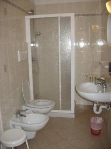 Hotel Bucaneve