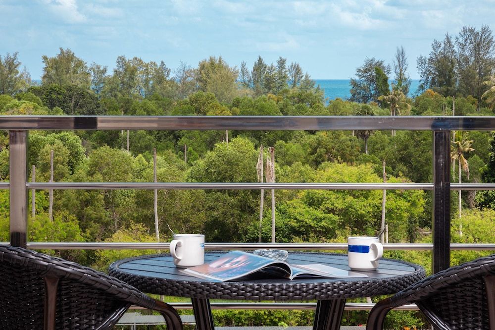 Mai Khao Beach Condotel