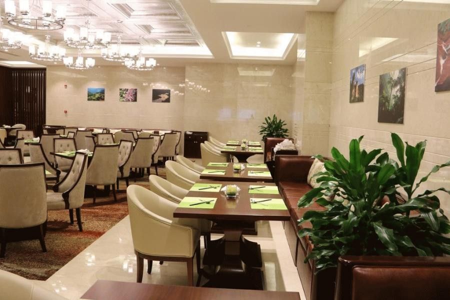 Jinqian Jiahua International Hotel