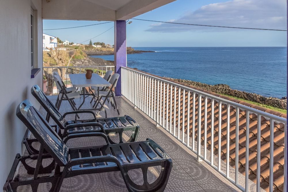 Porto Martins Bay Apartments