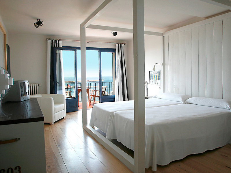 Hotel Trias