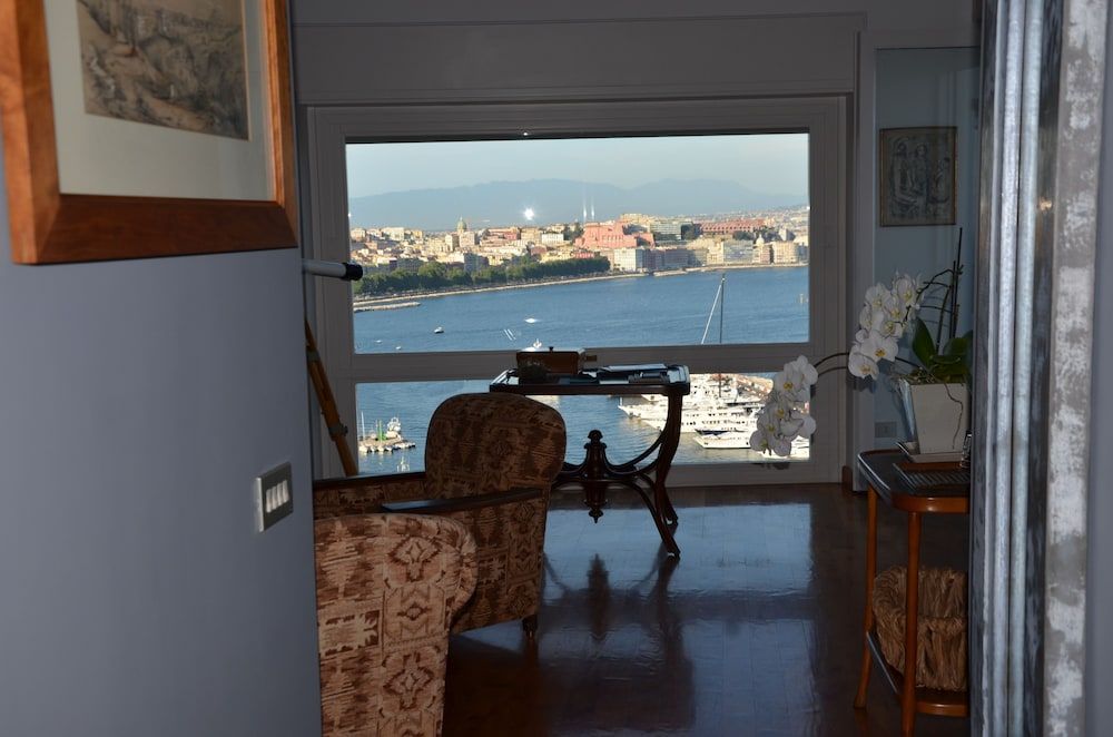 Suite 52