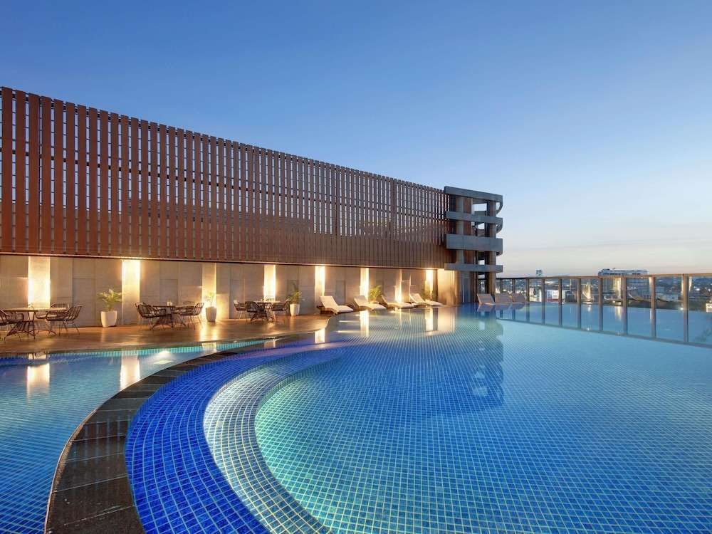 Grand Mercure Batam Centre