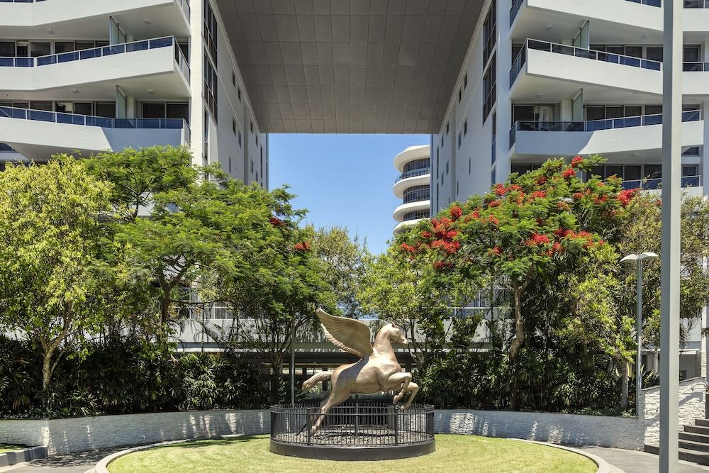 Meriton Suites Broadbeach
