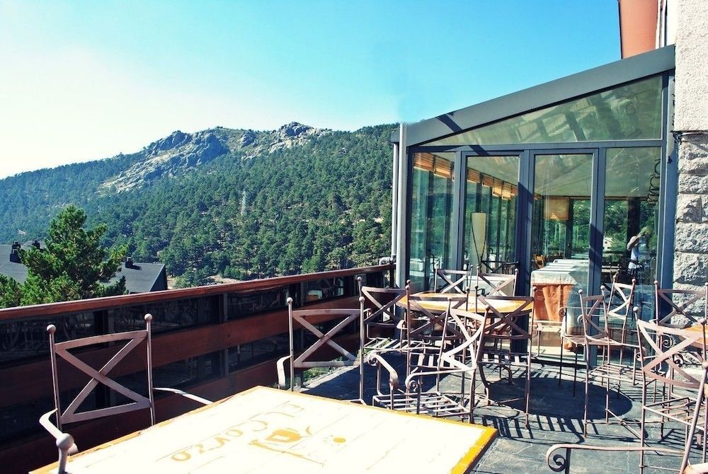 Hotel Corzo