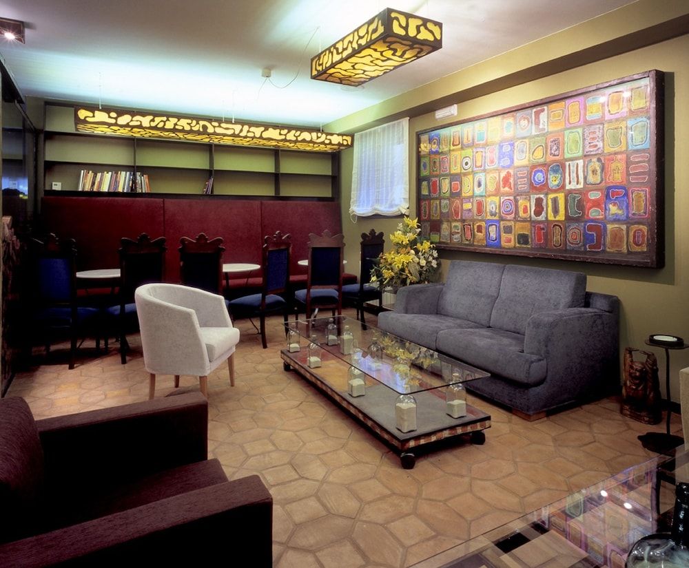 Hotel La Casueña