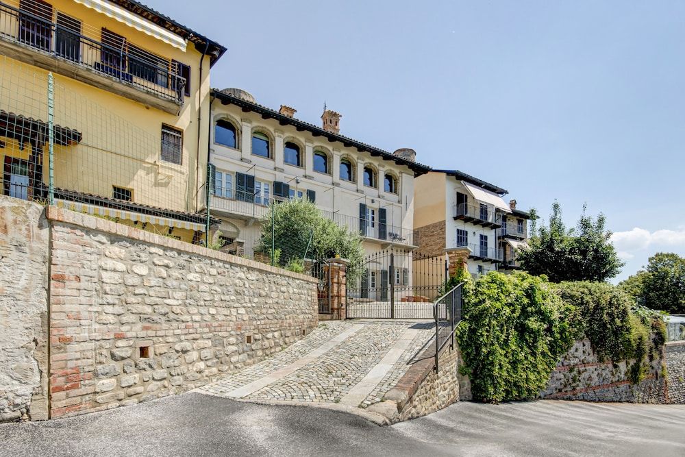 Italianway - Cavour 16