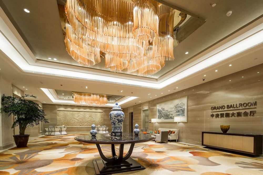 Fuzhou Jeurong Hotel