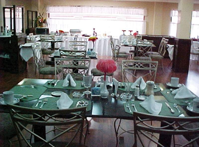 Santa Rosa Suites