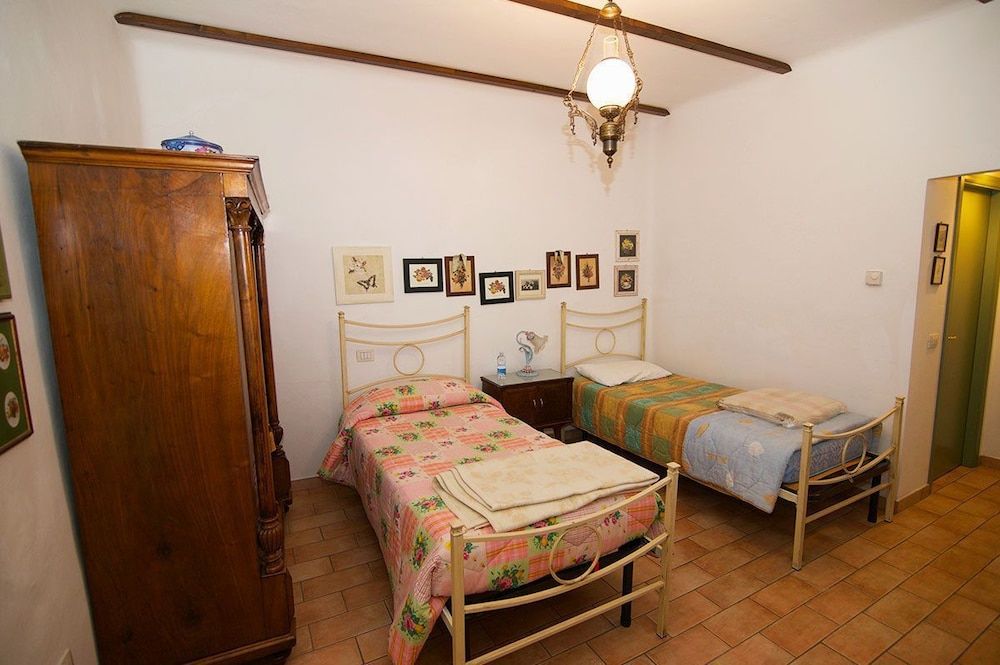 Casa Lapis