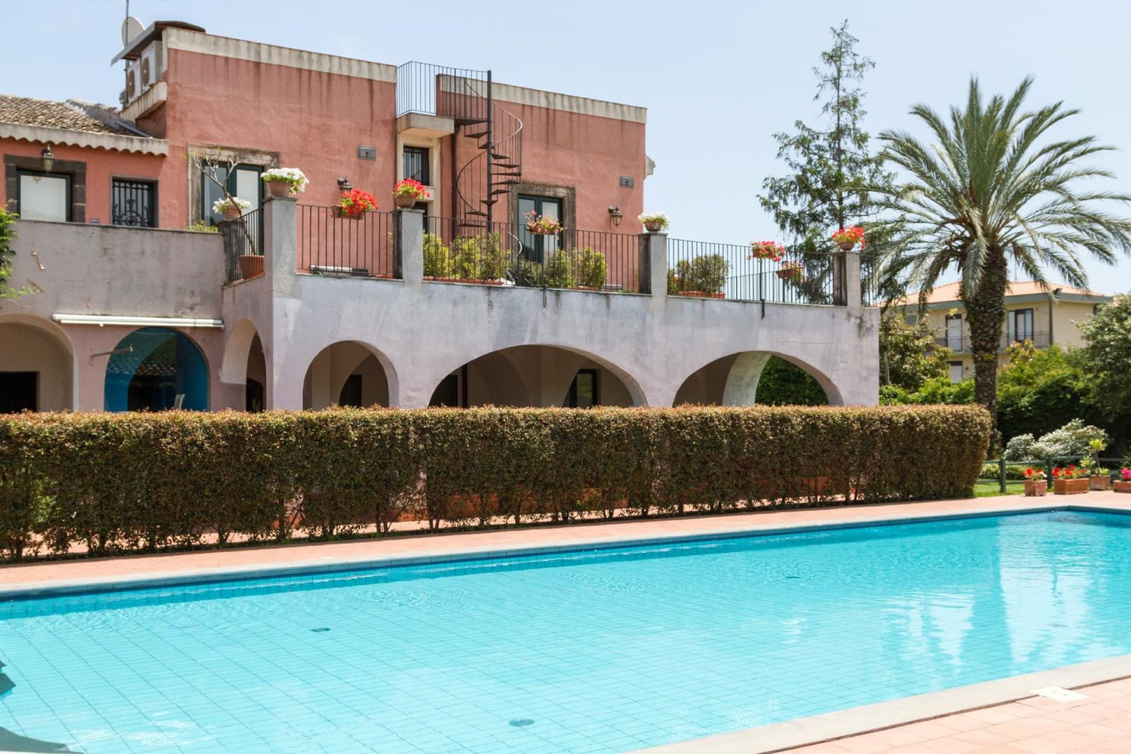 Etna Hotel