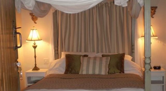 Blounts Court Farm - B&B