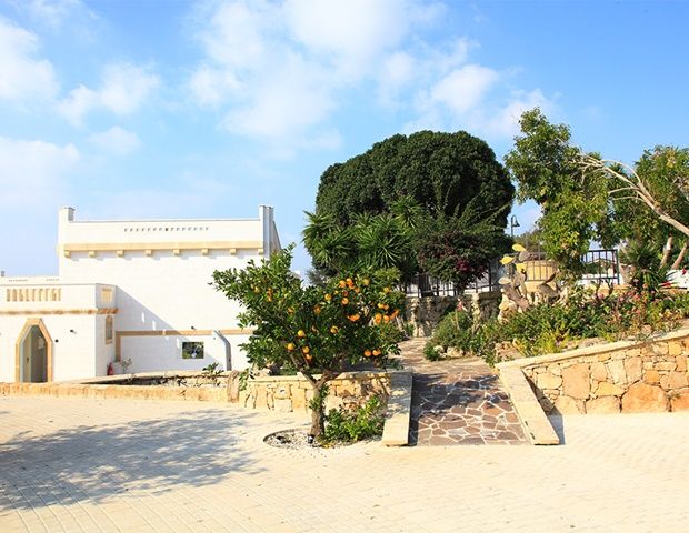 Eden Resort Country & SPA