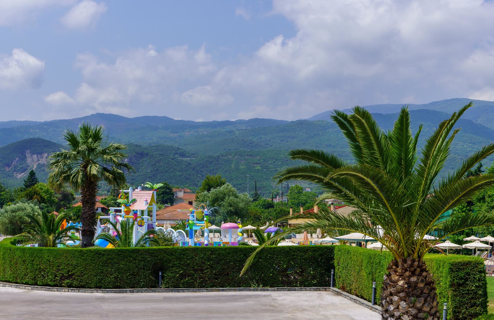 Cronwell Platamon Resort