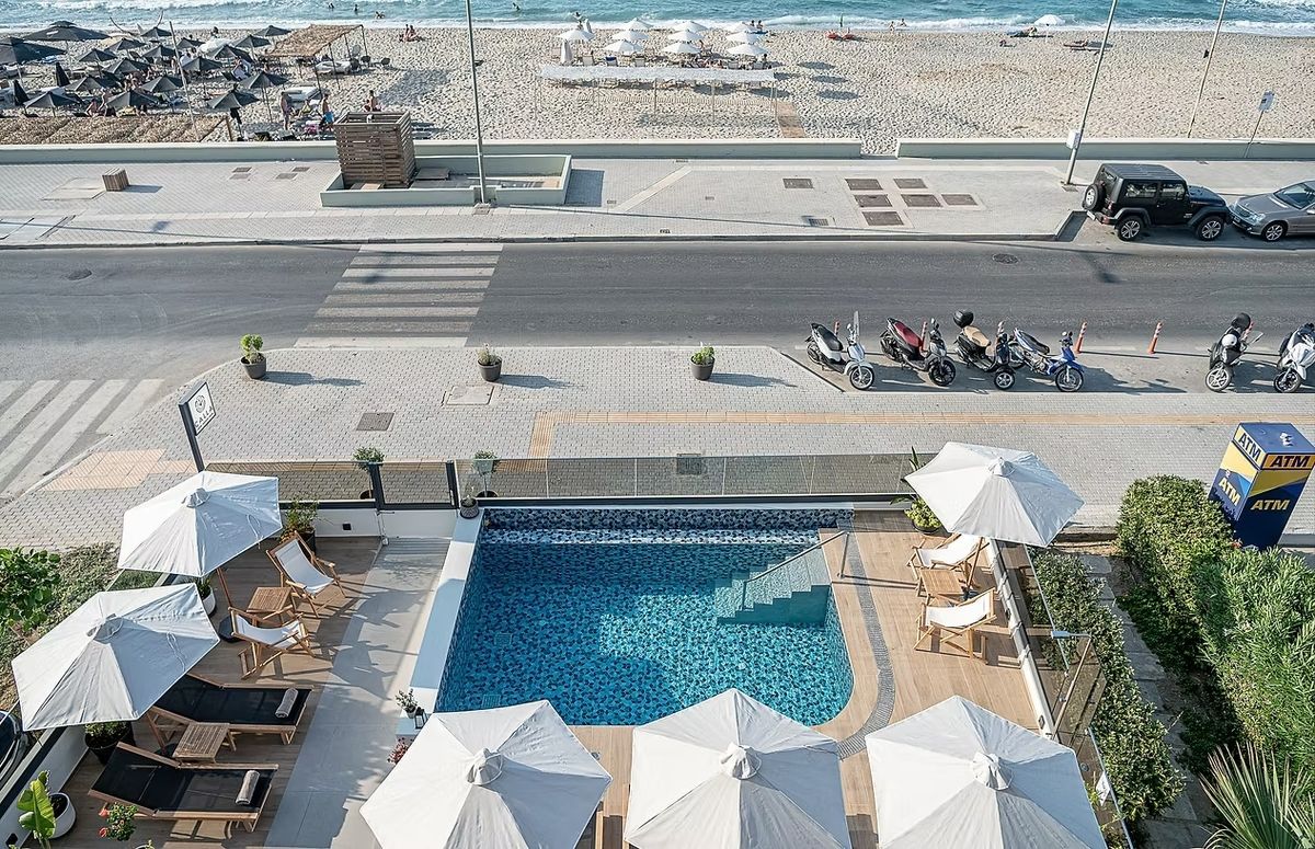 Calla Luxury Seafront Suites