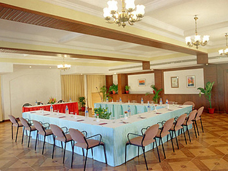 Nizmar Resort