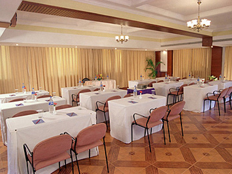 Nizmar Resort