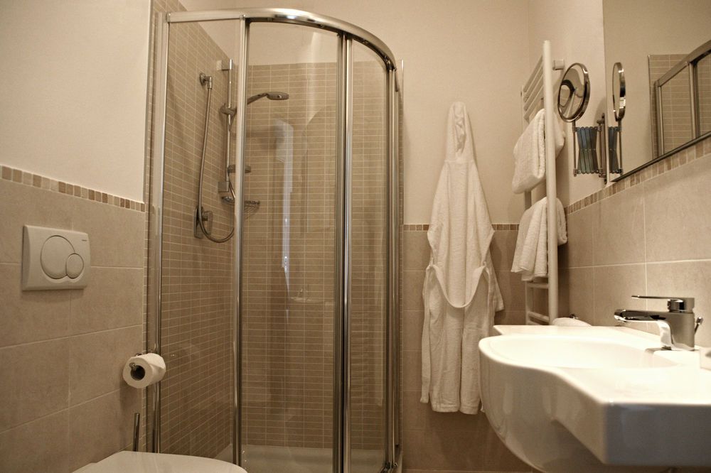 Gimmi Hotel