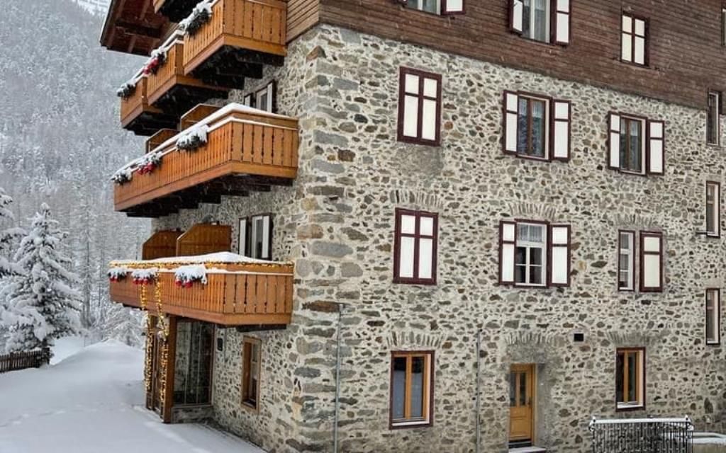 Glacier Rock guesthouse