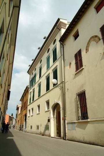 Hotel Diana