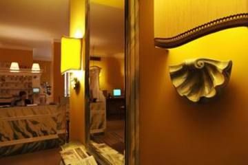 Hotel Diana