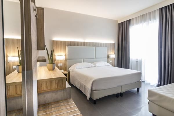 Hotel Meridiano