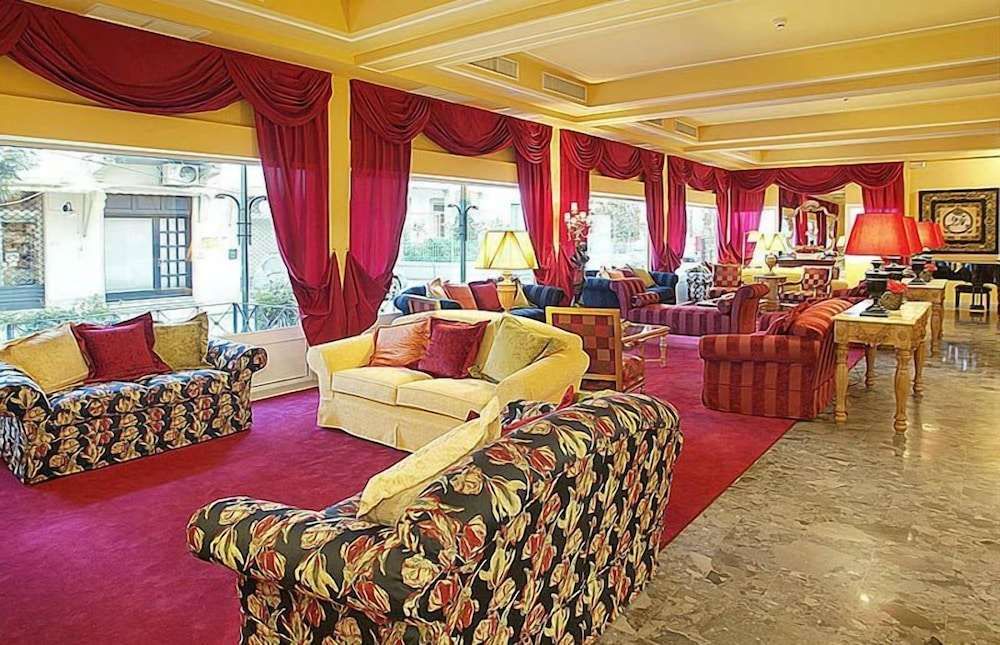 Hotel Adua