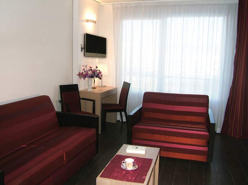Residhome Appart Hotel Val d'Europe