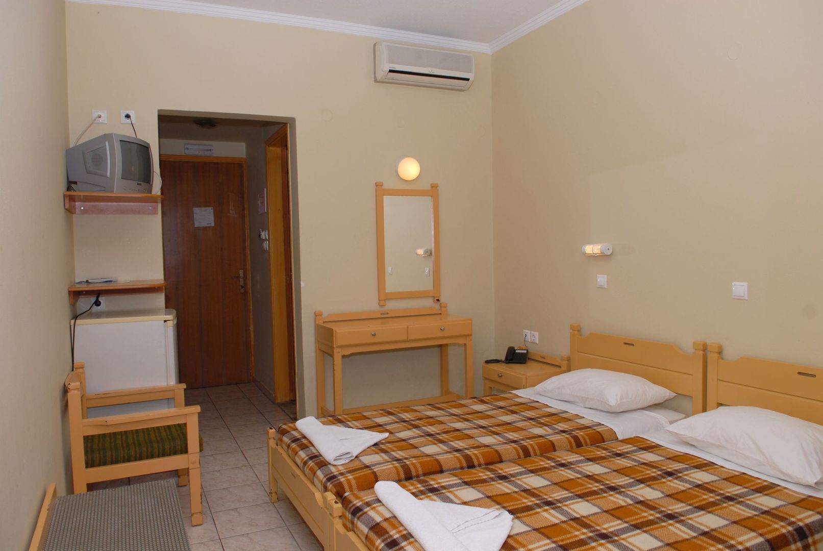 Zephyros Hotel