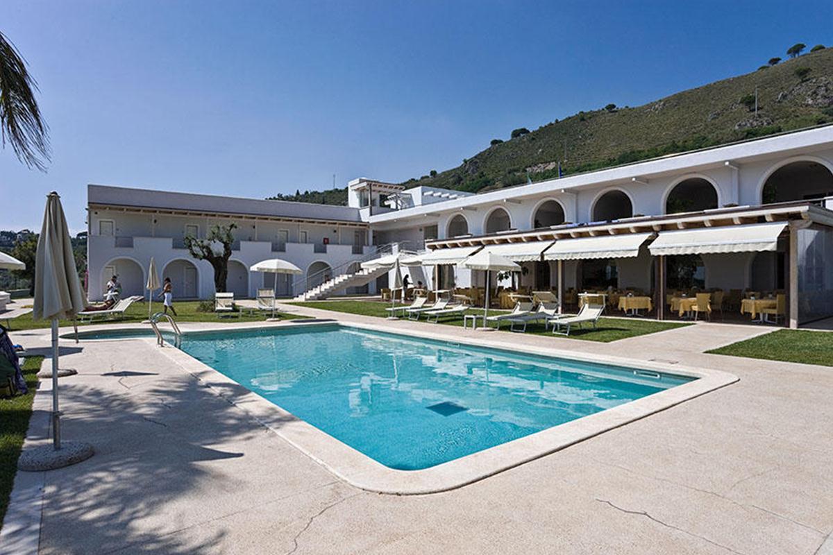 Grotta Di Tiberio
