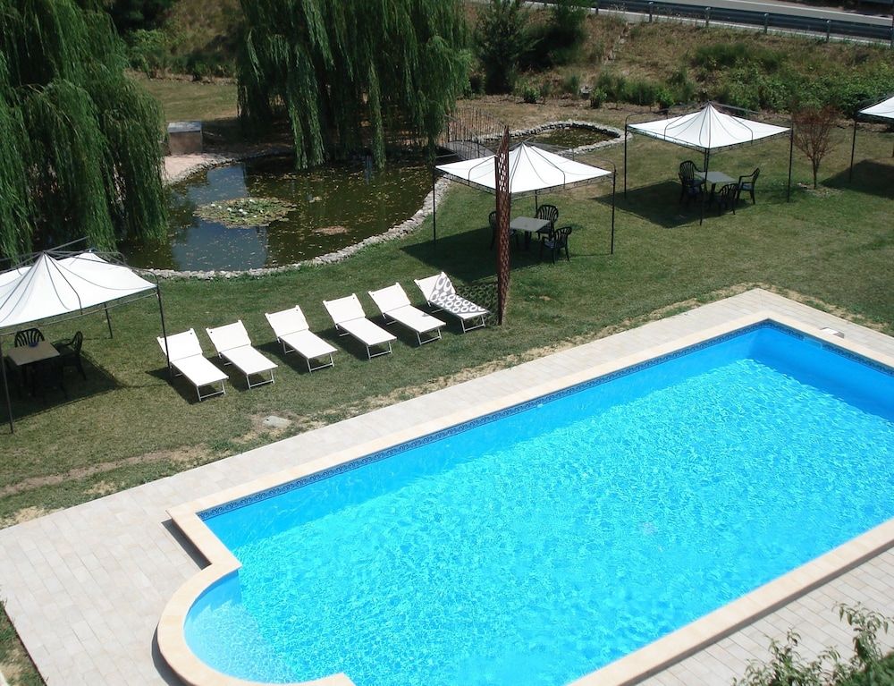 Villa Costanza