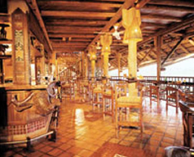Victoria Falls Safari Lodge
