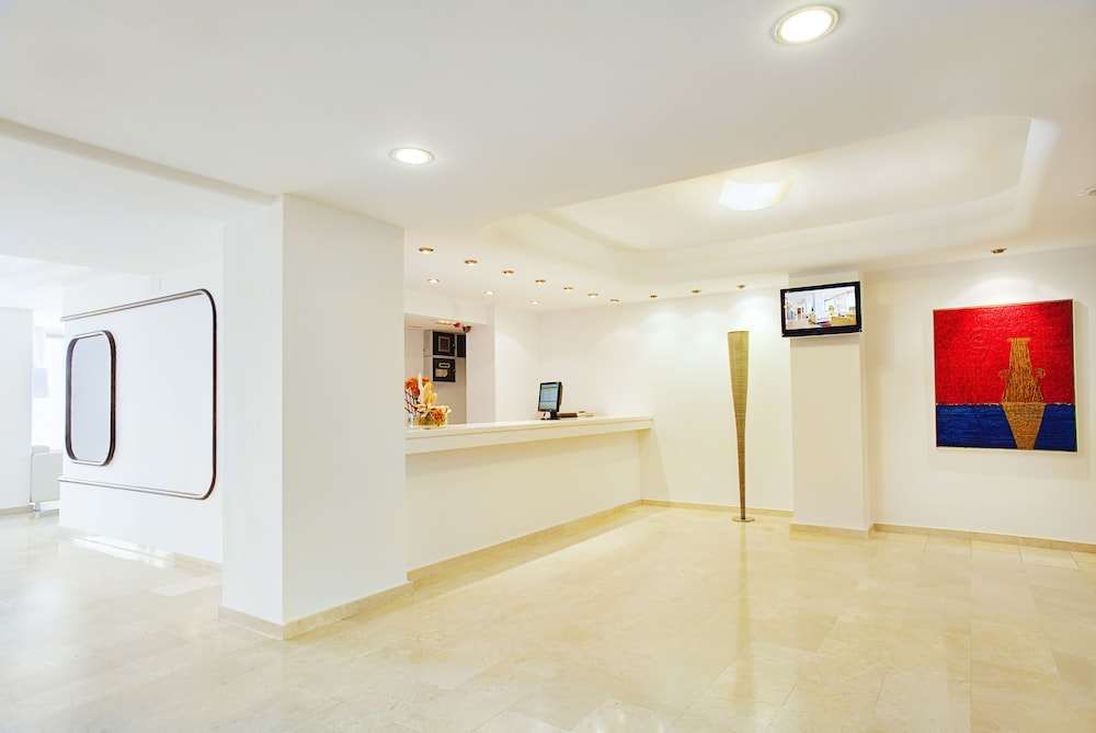 Hotel Albahia