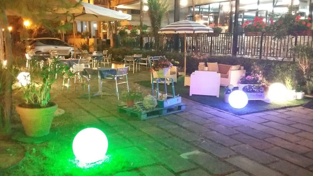 Hotel Radar