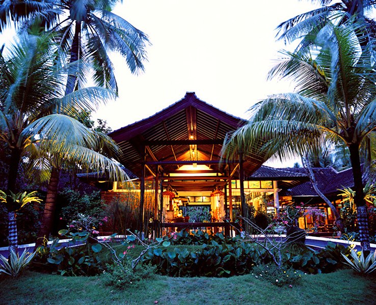 Candi Beach Resort & Spa