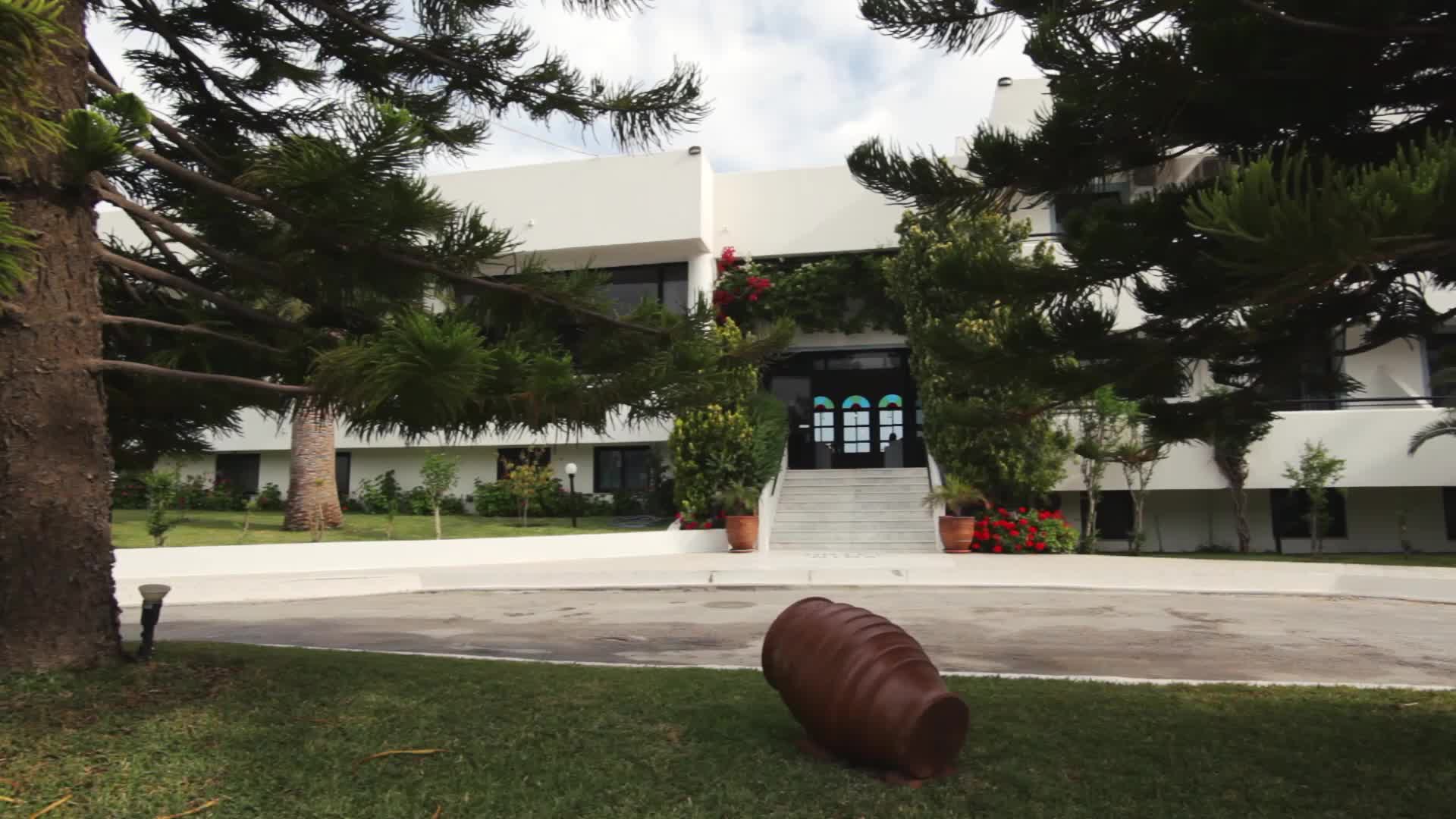 Cavo Mediterraneo Hotel