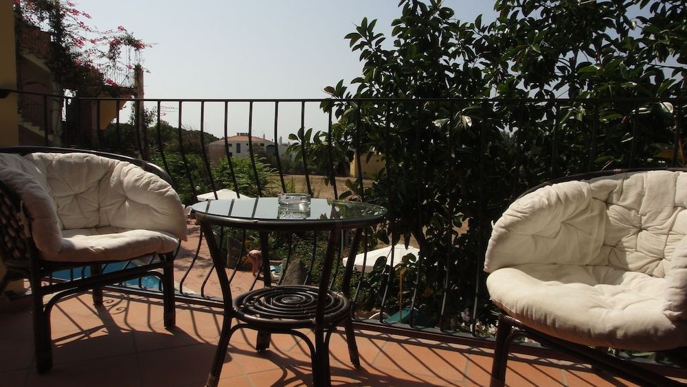 Aparthotel Domus de Janas sul Mare