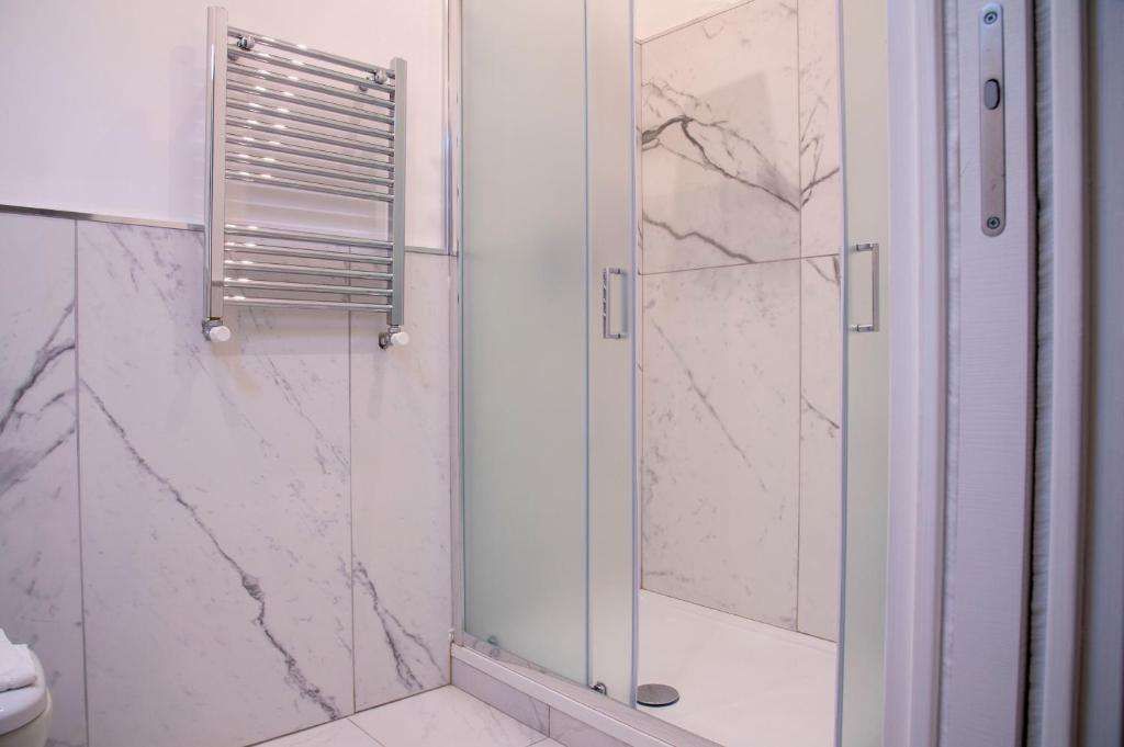 AD Suites Tritone