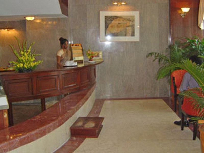 Hotel Sarina