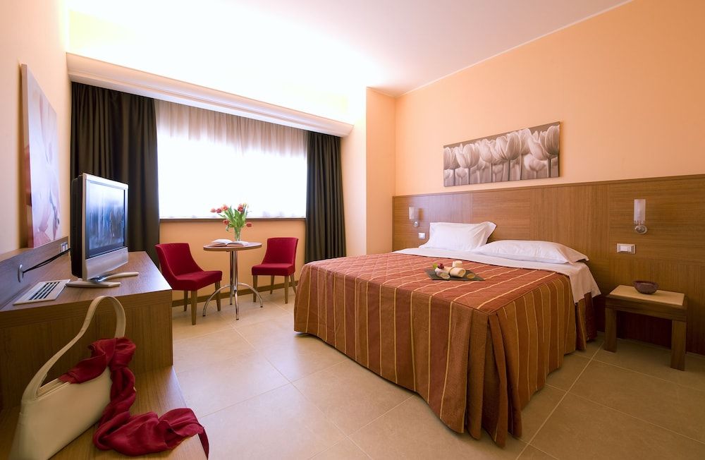 Mood Hotel