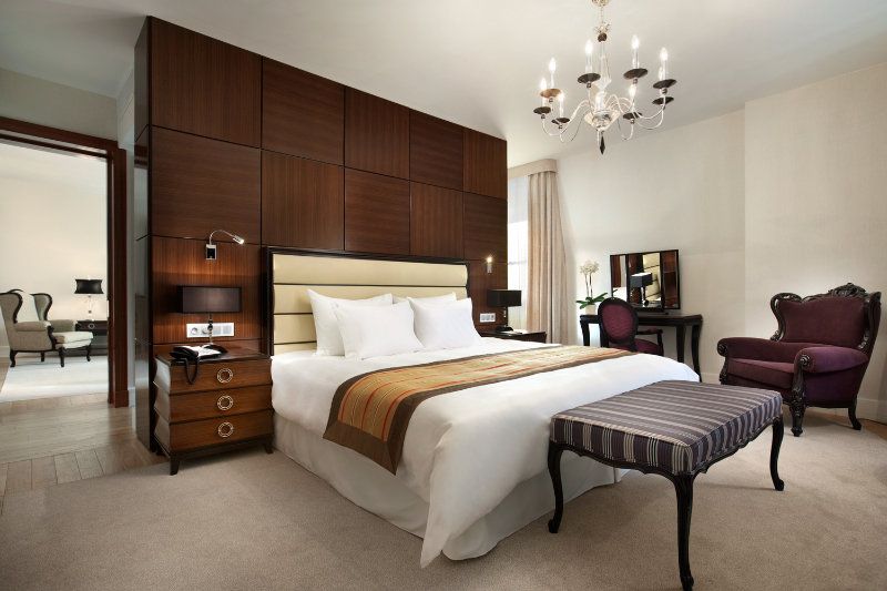 Grand Hotel Vilnius, Curio Collection by Hilton