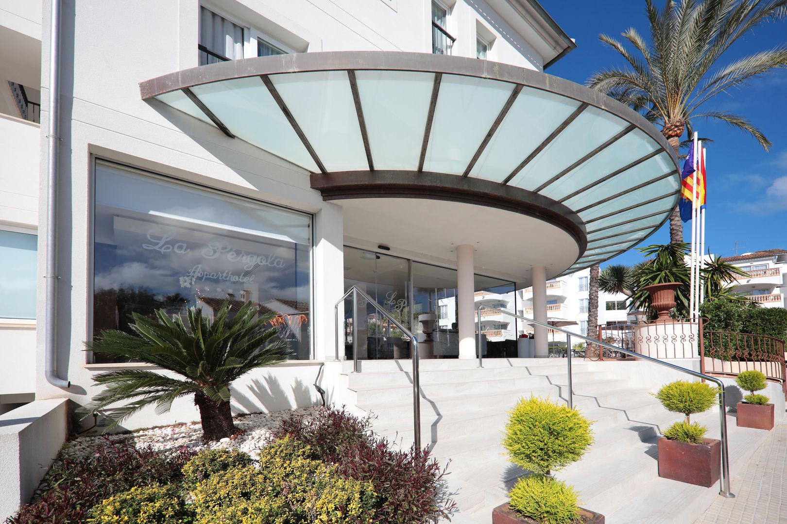 La Pérgola Aparthotel