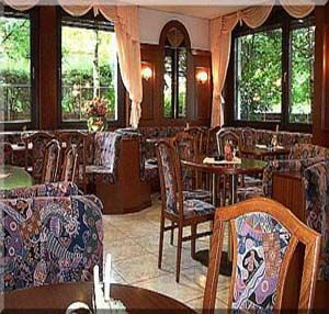 Hotel Chrys