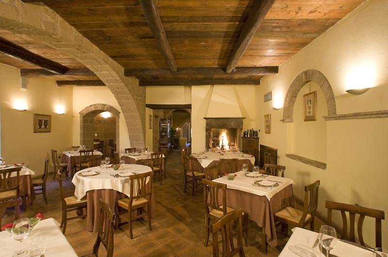 Sovana Hotel Resort