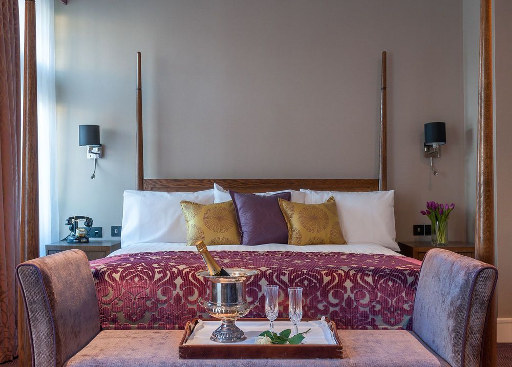 Bishops Gate Hotel