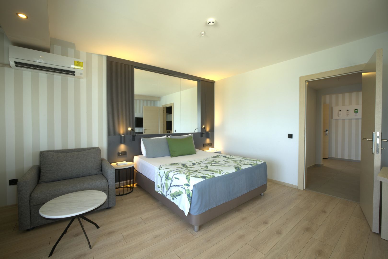 EOS Beach Resort