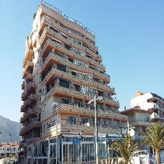 Apartamentos Bernat Pie de Playa 3000